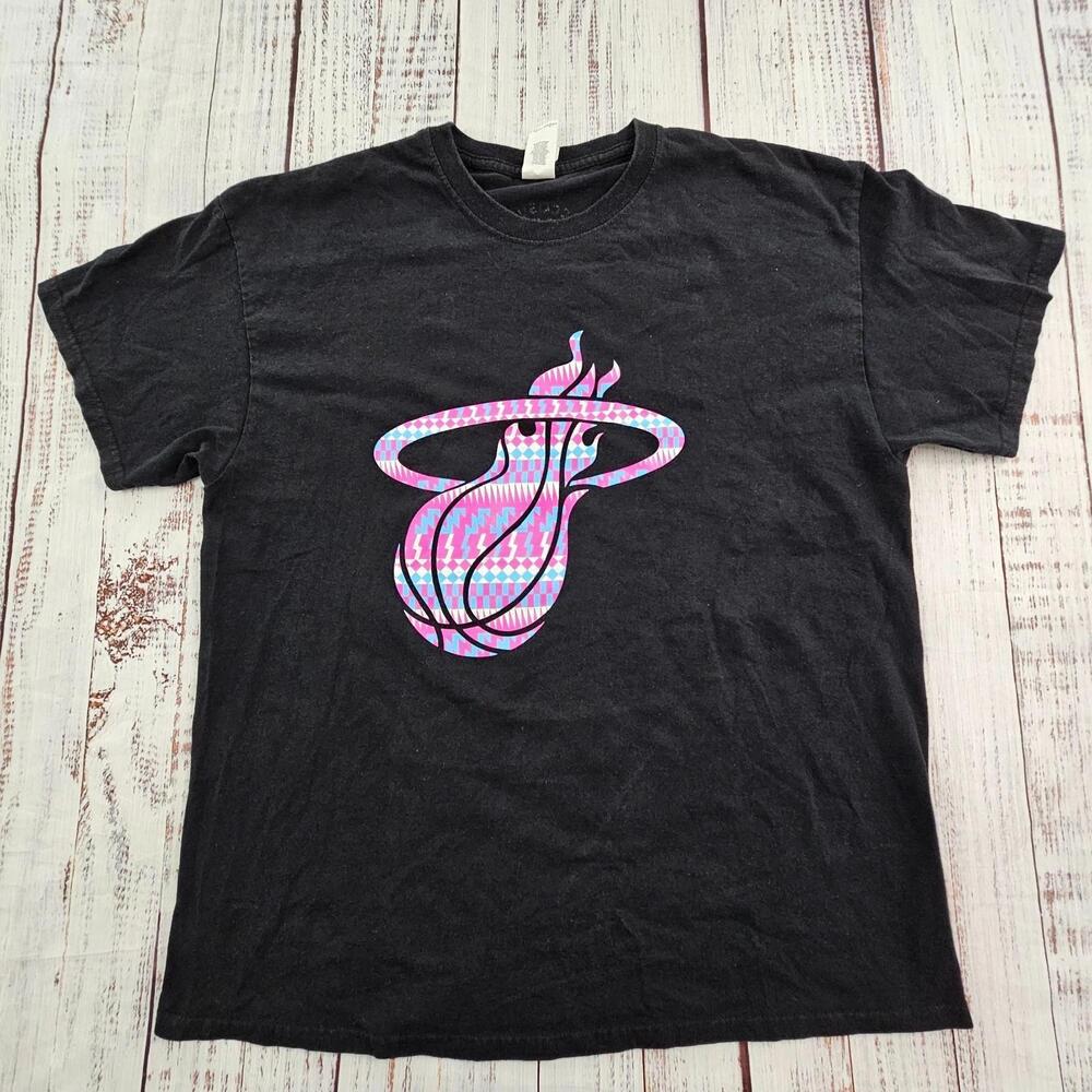 Miami Heat Logo Black Short Sleeve Cotton T Shirt Mens Xl